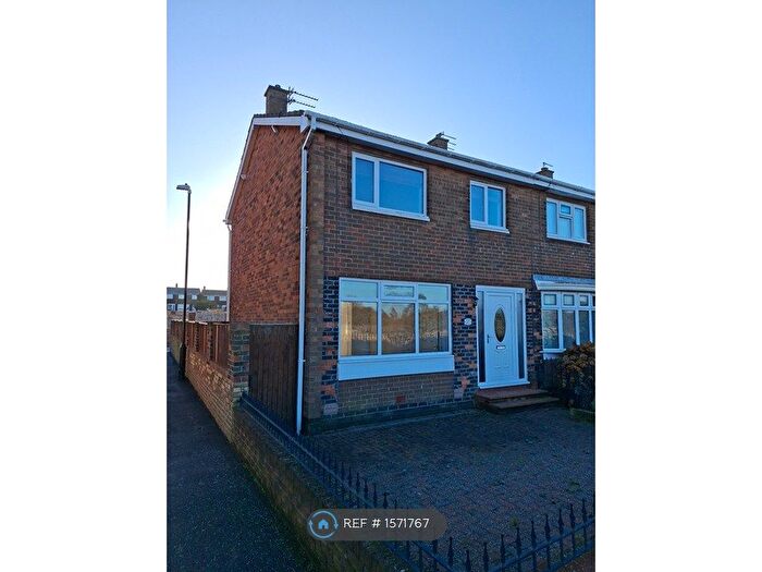 3 Bedroom End Terrace House To Rent In Earlston Street, Sunderland, SR5