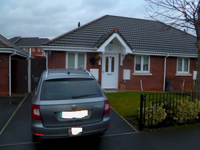 2 Bedroom Semi-Detached Bungalow To Rent In Locke Street, Liverpool, Merseyside, L19