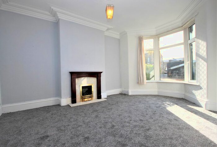 3 Bedroom Terraced House To Rent In Todmorden Road, Lancashire, BB11