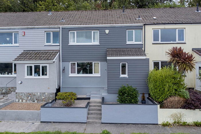 3 Bedroom Terraced House For Sale In Humber Close, Deer Park, PL3