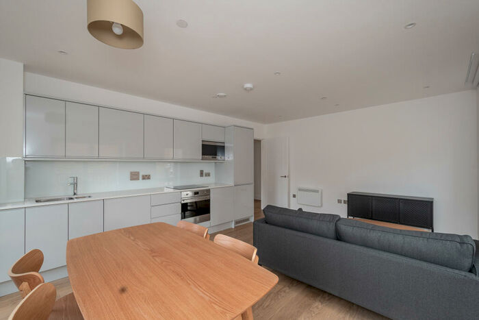 2 Bedroom Apartment To Rent In Soho Wharf, B18