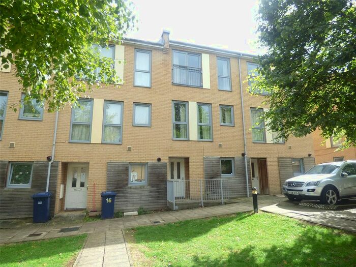 4 Bedroom Terraced House To Rent In Fortune Avenue, Edgware, HA8