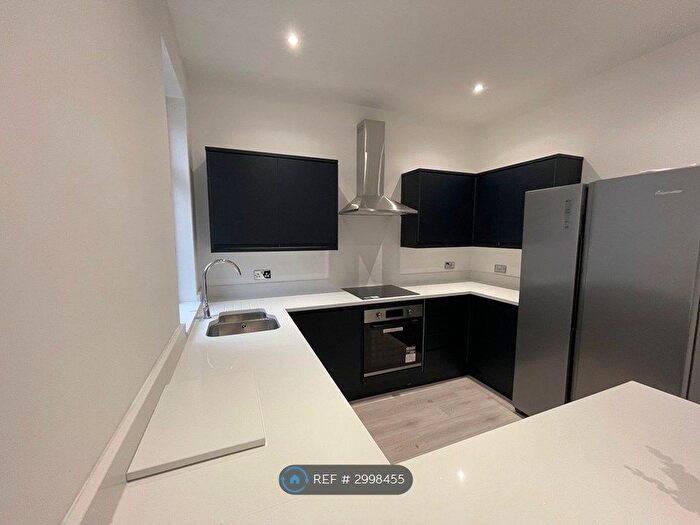 5 Bedroom Terraced House To Rent In Westdown Road, London, E15