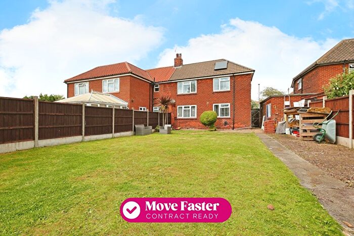 3 Bedroom Semi Detached House For Sale In Beacon Avenue, Barton-Upon-Humber, DN18