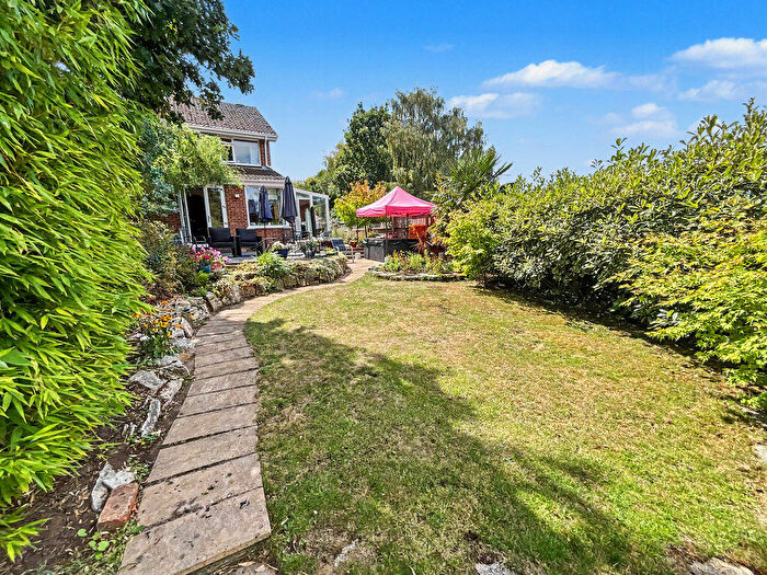 2 Bedroom Semi-Detached House For Sale In Christchurch, BH23