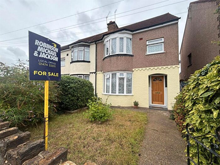 3 Bedroom End Of Terrace House For Sale In Milroy Avenue, Northfleet, Gravesend, Kent, DA11