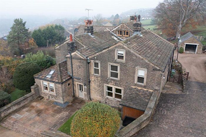 3 Bedroom Cottage For Sale In Cliffe House Cottage, Far Cliffe, Holmfirth, HD9