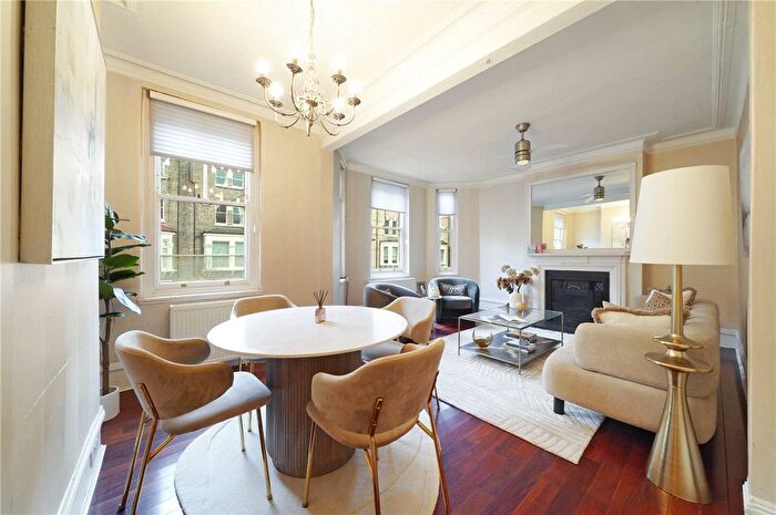 3 Bedroom Flat For Sale In Edith Road, London, W14