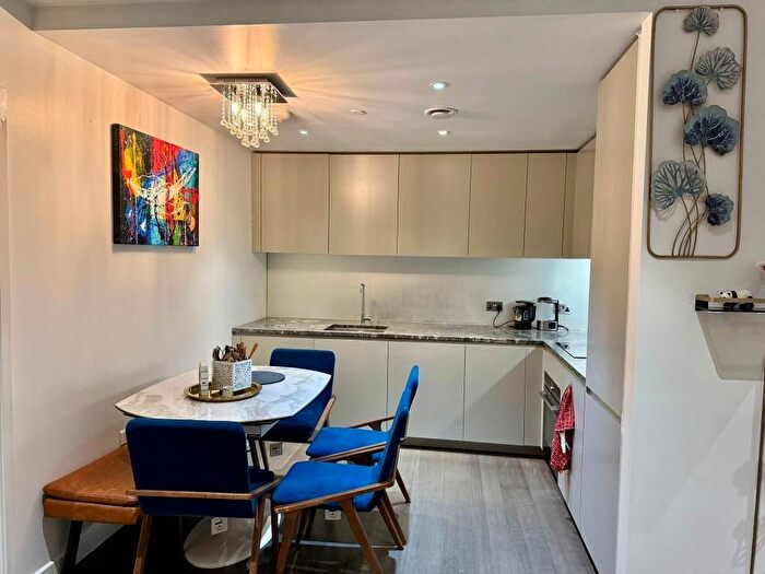 2 Bedroom Flat To Rent In Upper Riverside, Cutter Lane, Greenwich Peninsula, London, SE10