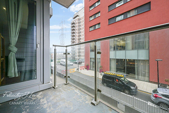 1 Bedroom Apartment To Rent In Western Gateway, London, E16