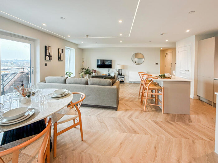 2 Bedroom Apartment To Rent In Princes Street, Dorchester, DT1