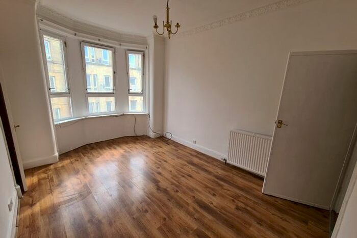2 Bedroom Flat To Rent In Well Street, Paisley, Renfrewshire, PA1