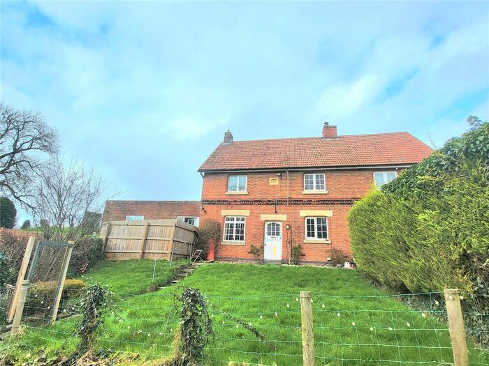 3 Bedroom Cottage To Rent In Devizes Road, Potterne, Devizes, SN10