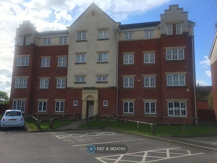 1 Bedroom Flat To Rent In Hyde Road, Manchester, M12