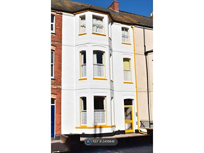 2 Bedroom Flat To Rent In Morton Road, Exmouth, EX8
