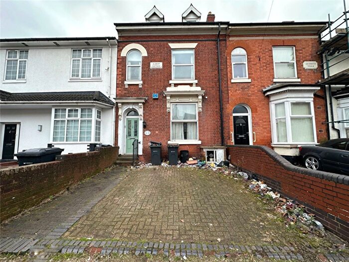 7 Bedroom Terraced House For Sale In Albert Road, Aston, Birmingham, West Midlands, B6