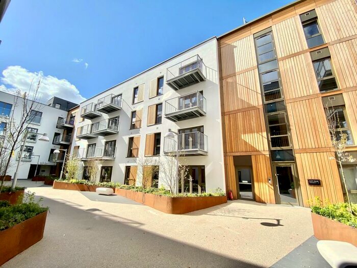 1 Bedroom Apartment To Rent In Wapping Wharf, Hope Quay, BS1
