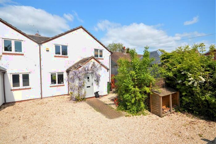 3 Bedroom Semi-Detached House For Sale In Brill Road, Oakley, Aylesbury, HP18