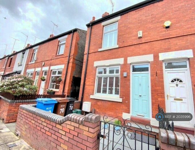2 Bedroom Terraced House To Rent In Caistor Street, Stockport, SK1
