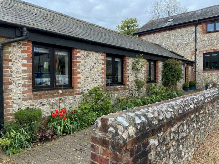 4 Bedroom Barn Conversion To Rent In Catherington, Nr Hambledon / Petersfield / Winchester / Portsmouth, PO8