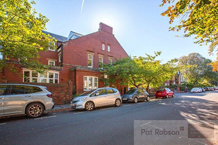 2 Bedroom Property To Rent In Tankerville Terrace, Jesmond, Newcastle Upon Tyne, NE2