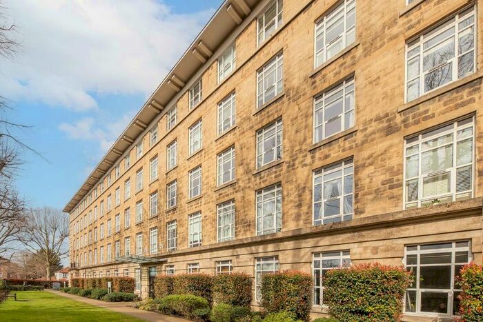 2 Bedroom Flat To Rent In Bromyard Avenue, London, W3