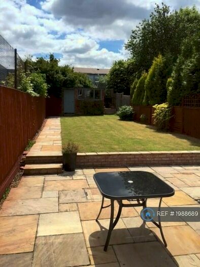 3 Bedroom Semi-Detached House To Rent In Gladstone Street, Staple Hill, Bristol, BS16