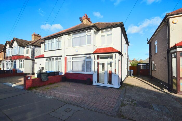 3 Bedroom Semi-Detached House To Rent In Northway Road, Addiscombe, Croydon, CR0