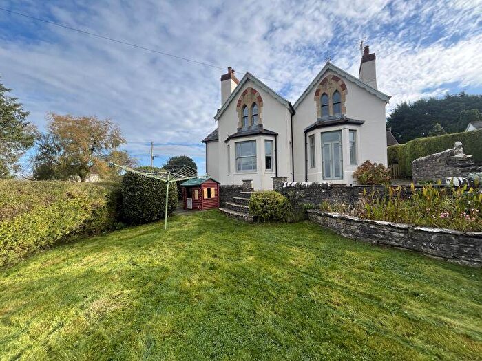 4 Bedroom Detached House For Sale In Tyr Ysgol, Maendy, Cowbridge, The Vale Of Glamorgan, CF71