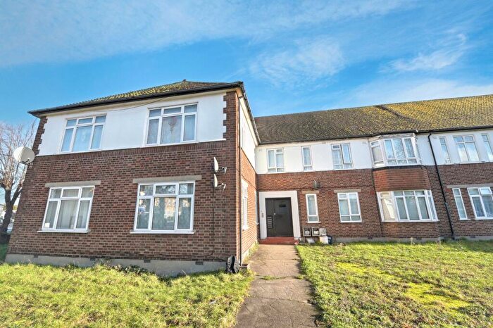 3 Bedroom Flat For Sale In Flat Selhurst New Court, Selhurst New Road, Norwood, London, SE25