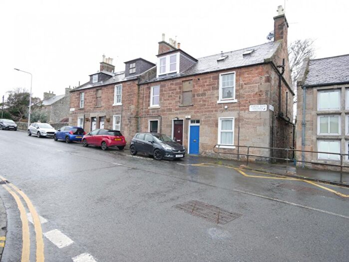 1 Bedroom Flat To Rent In Almondbank Cottages, Cramond, Edinburgh, EH4