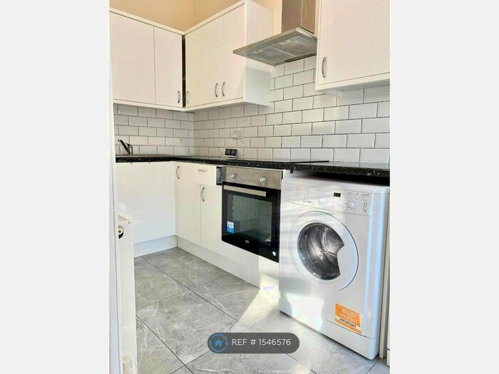 1 Bedroom Flat To Rent In Oakfield Road, Croydon, CR0