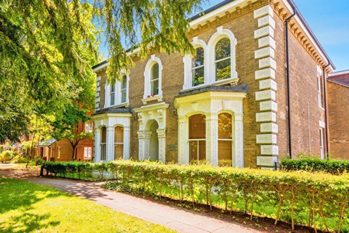 1 Bedroom Apartment To Rent In The Avenue, Southampton, SO17