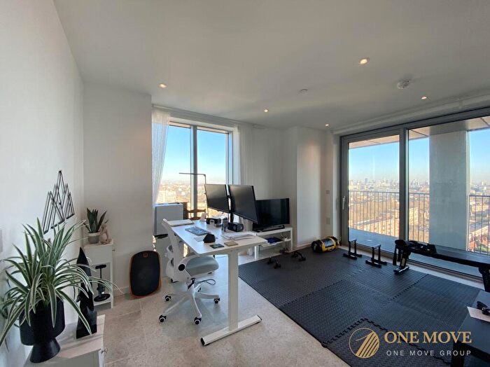 1 Bedroom Apartment To Rent In Jacquard Point, The Silk District, E1