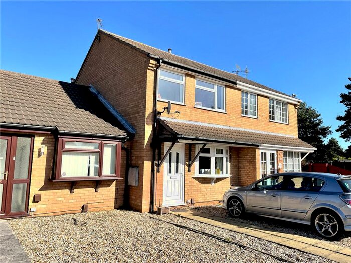 2 Bedroom Terraced House To Rent In Leconfield Road, Lincoln, Lincolnshire, LN6