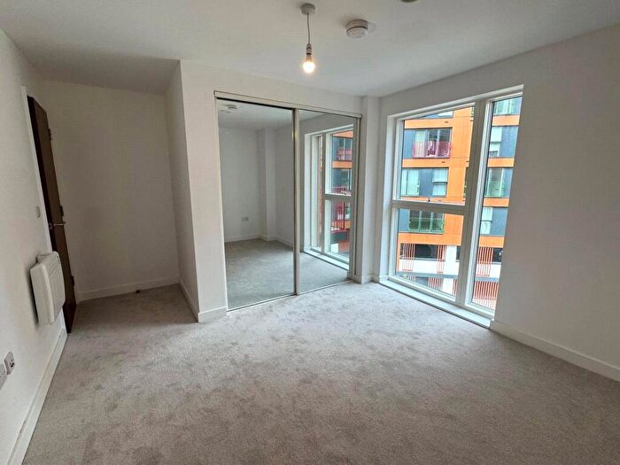 1 Bedroom Apartment To Rent In The Grand Exchange, Market Street, Bracknell, Berkshire, RG12