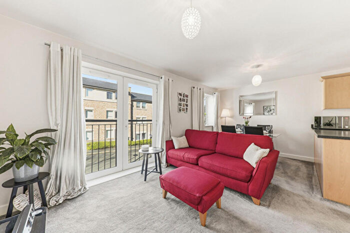 1 Bedroom Apartment For Sale In Cornmill View, Horsforth, LS18