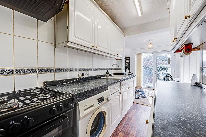 3 Bedroom Semi-Detached House For Sale In West Glebe Road, Corby, NN17