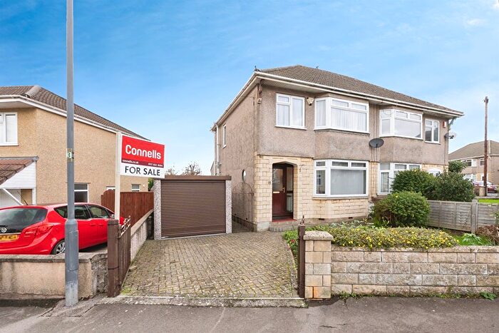 3 Bedroom Semi Detached House For Sale In Footshill Road, Bristol, BS15