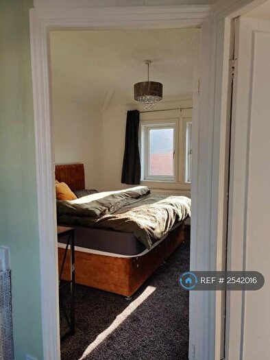 3 Bedroom Semi-Detached House To Rent In Royal Bank Road, Blackpool, FY3