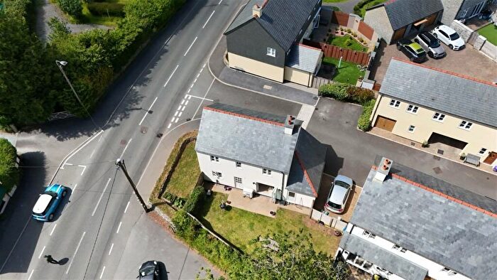 3 Bedroom Detached House To Rent In Higman Close, Mary Tavy, PL19