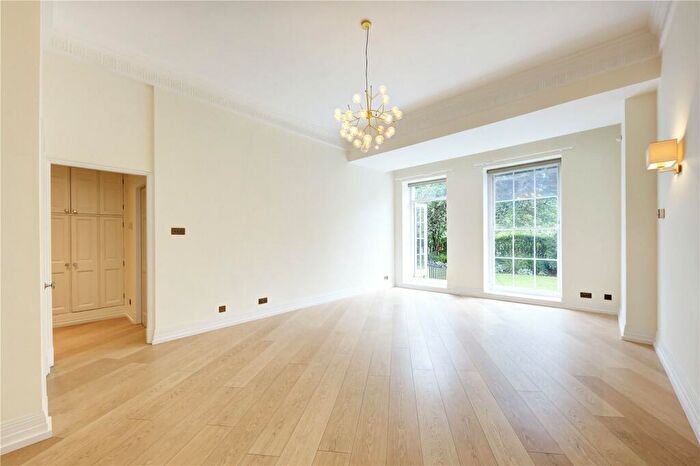 1 Bedroom Flat To Rent In York Terrace West, Regent's Park, London, NW1