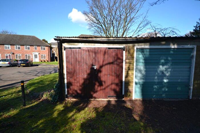 Property To Rent In Cedars Court, Leicester, LE2