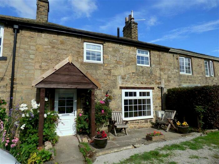 2 Bedroom Cottage To Rent In Meadow Cottage, Butlers Fold, Bingley, BD16