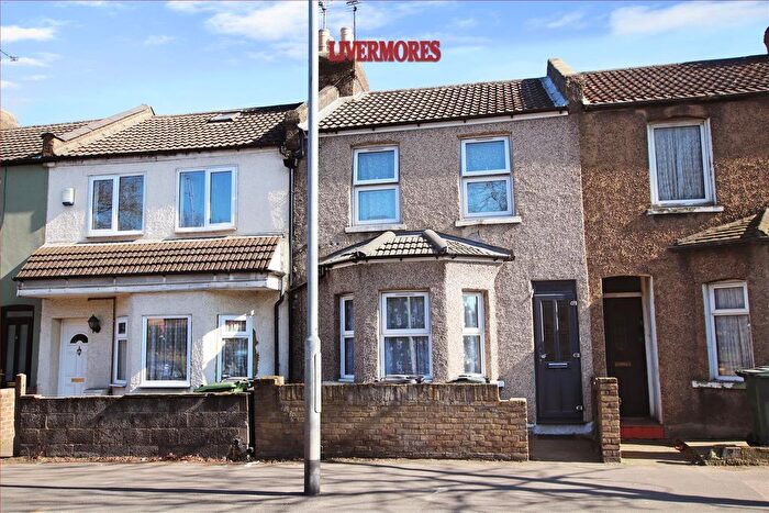 3 Bedroom Terraced House For Sale In Lowfield Street, Dartford, DA1