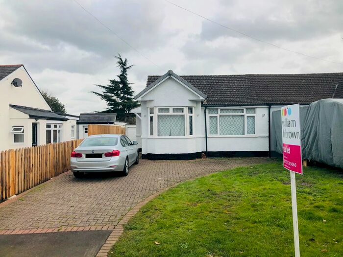 3 Bedroom Semi-Detached Bungalow To Rent In Chelmsford Road, Shenfield, Brentwood, CM15
