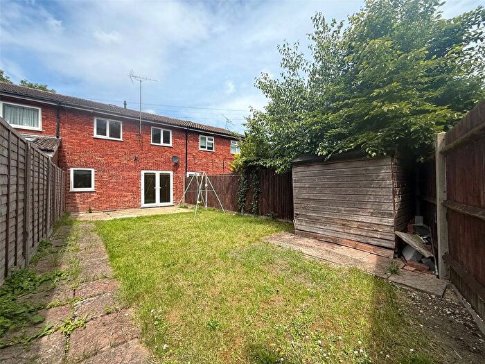 3 Bedroom Terraced House To Rent In Barn Close, Bracknell, Berkshire, RG12