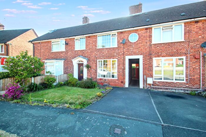 3 Bedroom Town House For Sale In Ivyhouse Drive, Barlaston, Stoke-On-Trent, ST12