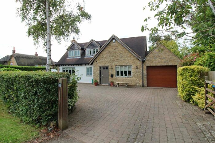 4 Bedroom Detached House For Sale In Common Street, Ravenstone, MK46