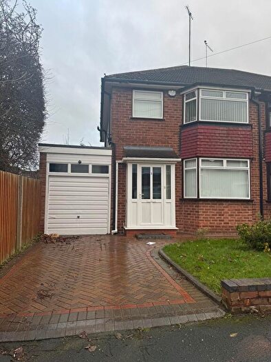 3 Bedroom Semi-Detached House To Rent In Marston Grove, Birmingham, West Midlands, B43